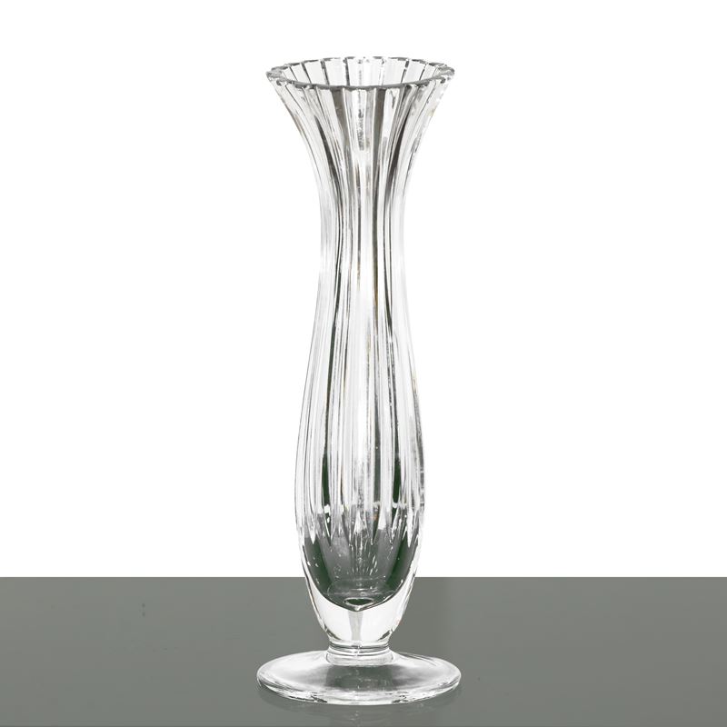 Vaso in cristallo a bocciolo con corpo scanalato