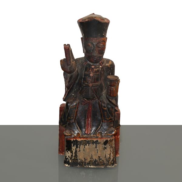 Giudice, scultura in legno