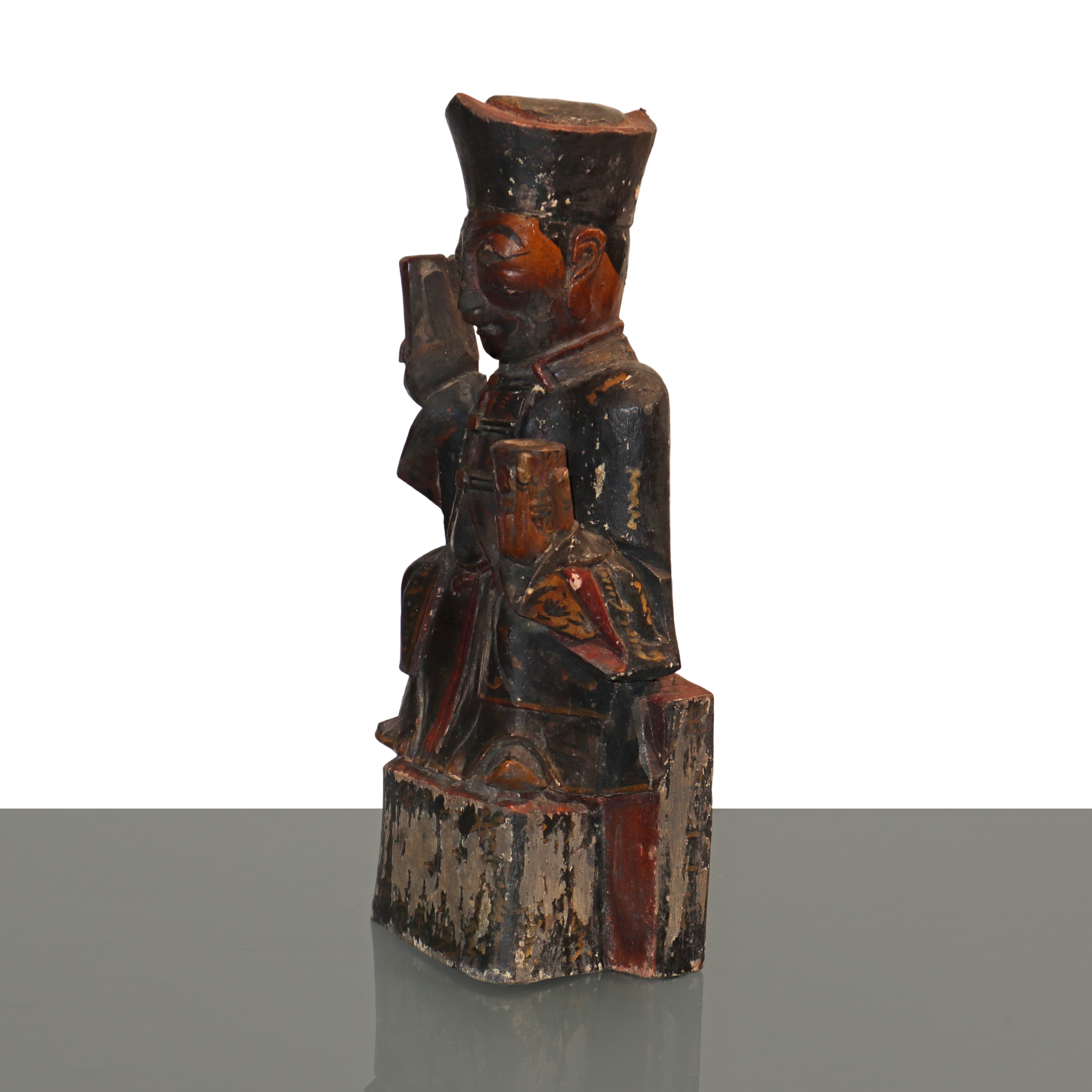 Giudice, scultura in legno