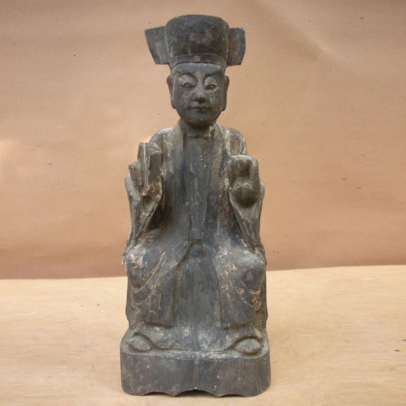 Giudice, scultura in legno