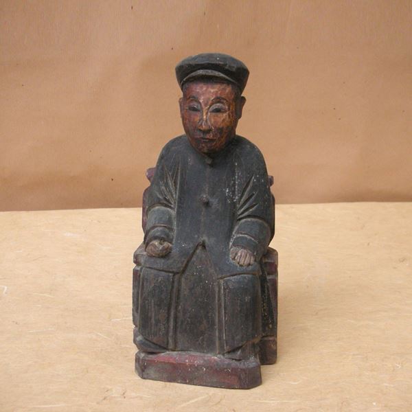 Statuetta in legno portafortuna  