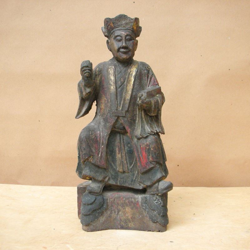 STATUETTA IN LEGNO DI GIUDICE