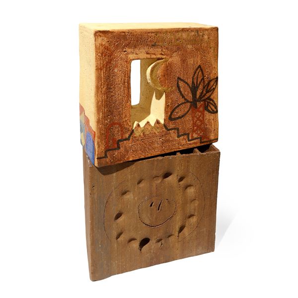 Alessio Tasca e Lee Babel : MURALE (50 FORMELLE), N. 2 FORMELLE  (2014)  - a trafila (le formelle di Alessio Tasca) a lastra (le due formelle di Lee  Babel)  - Asta Asta Collezione Ceramiche Postmoderne PrimeDiCopertina - Casa d'aste La Rosa