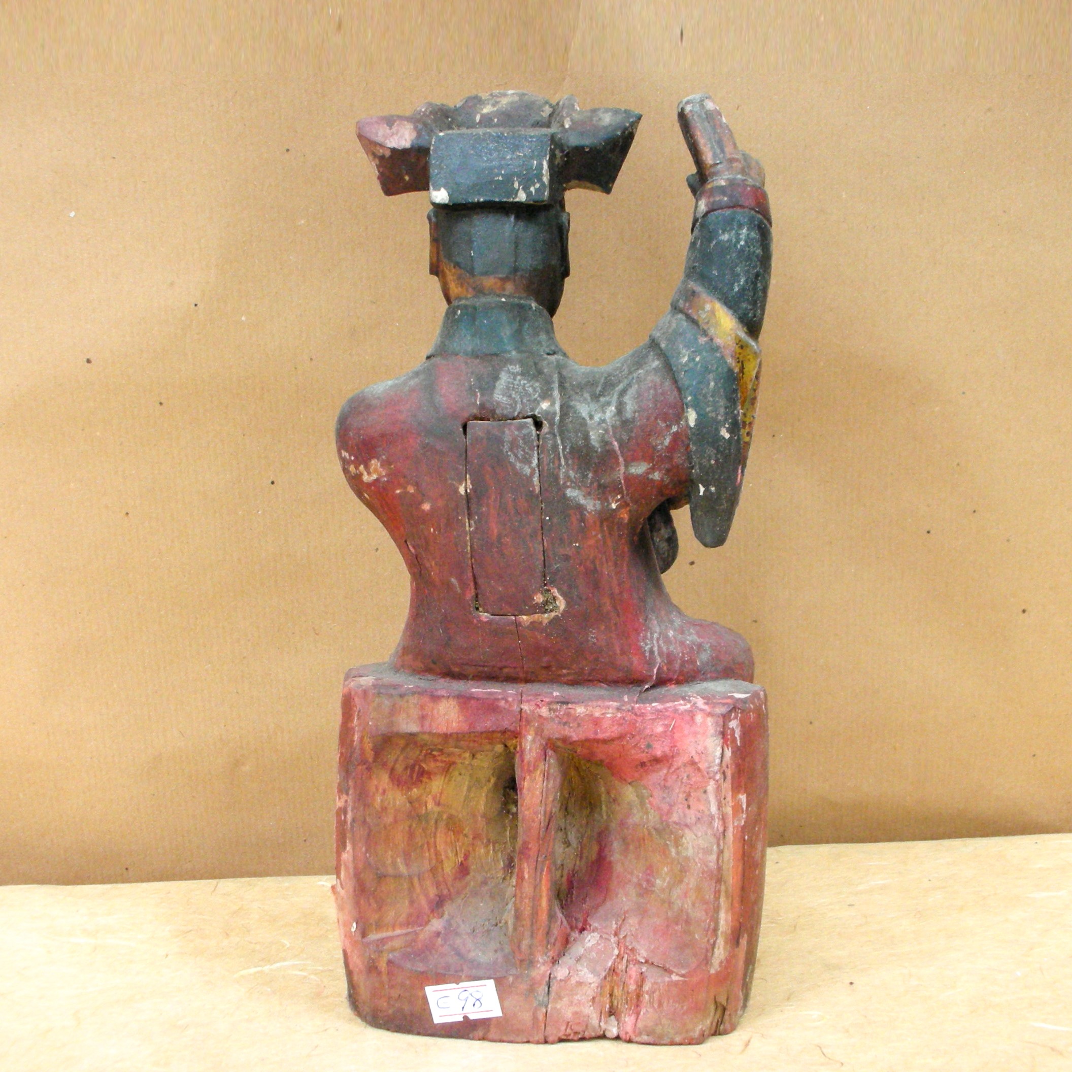 Scultura in legno di Saggio