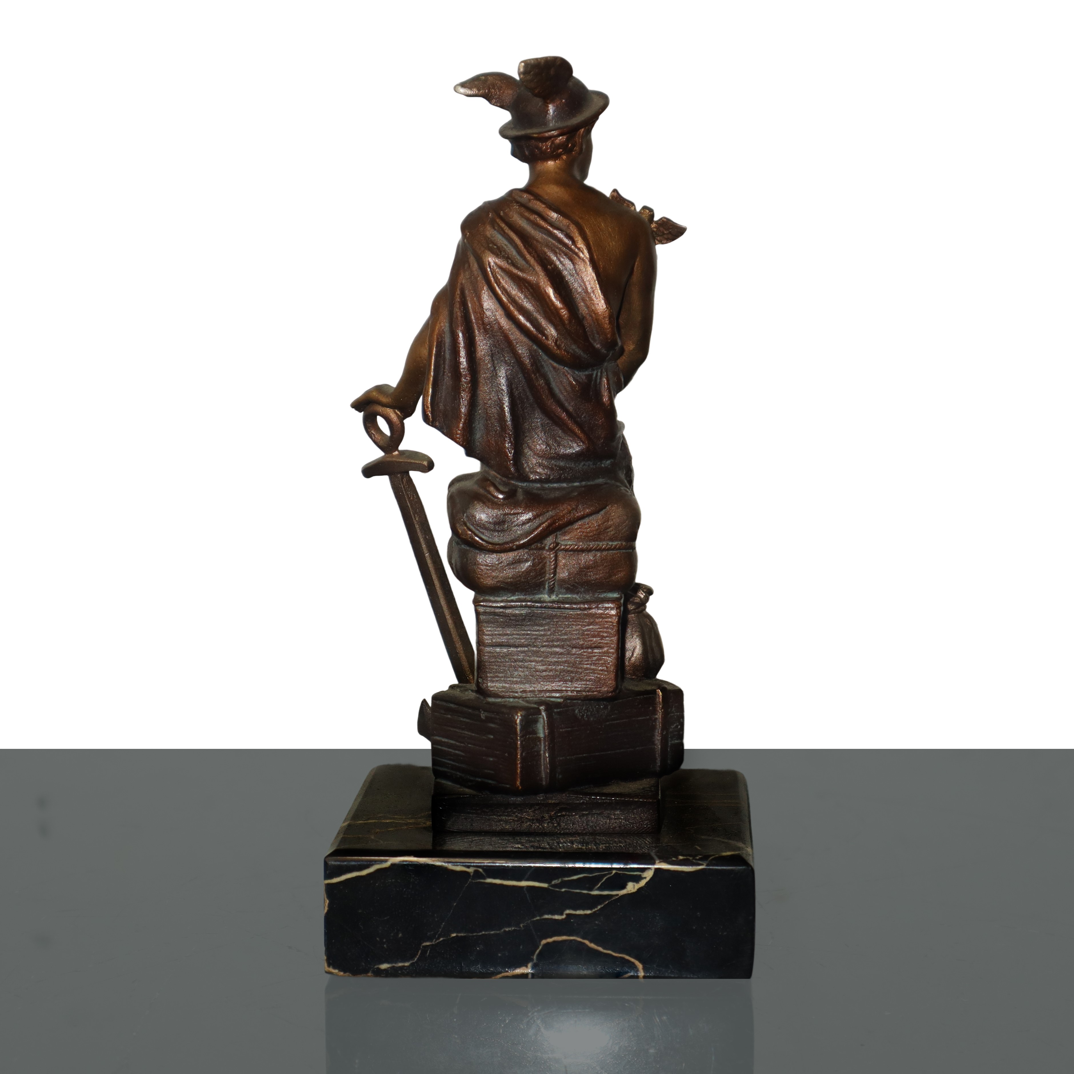 Nettuno, scultura in bronzo patinata oro