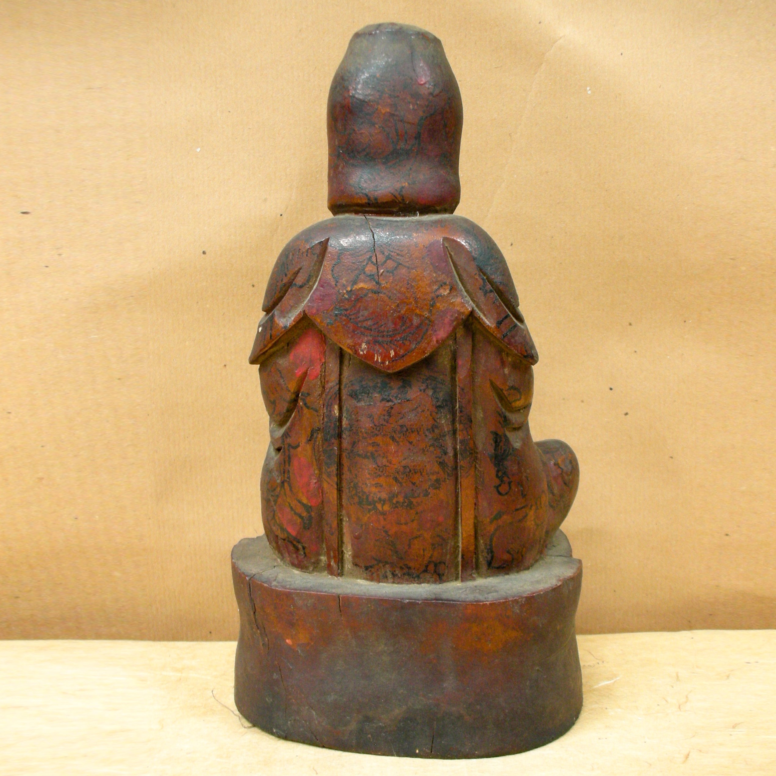 Guanyn, scultura in legno