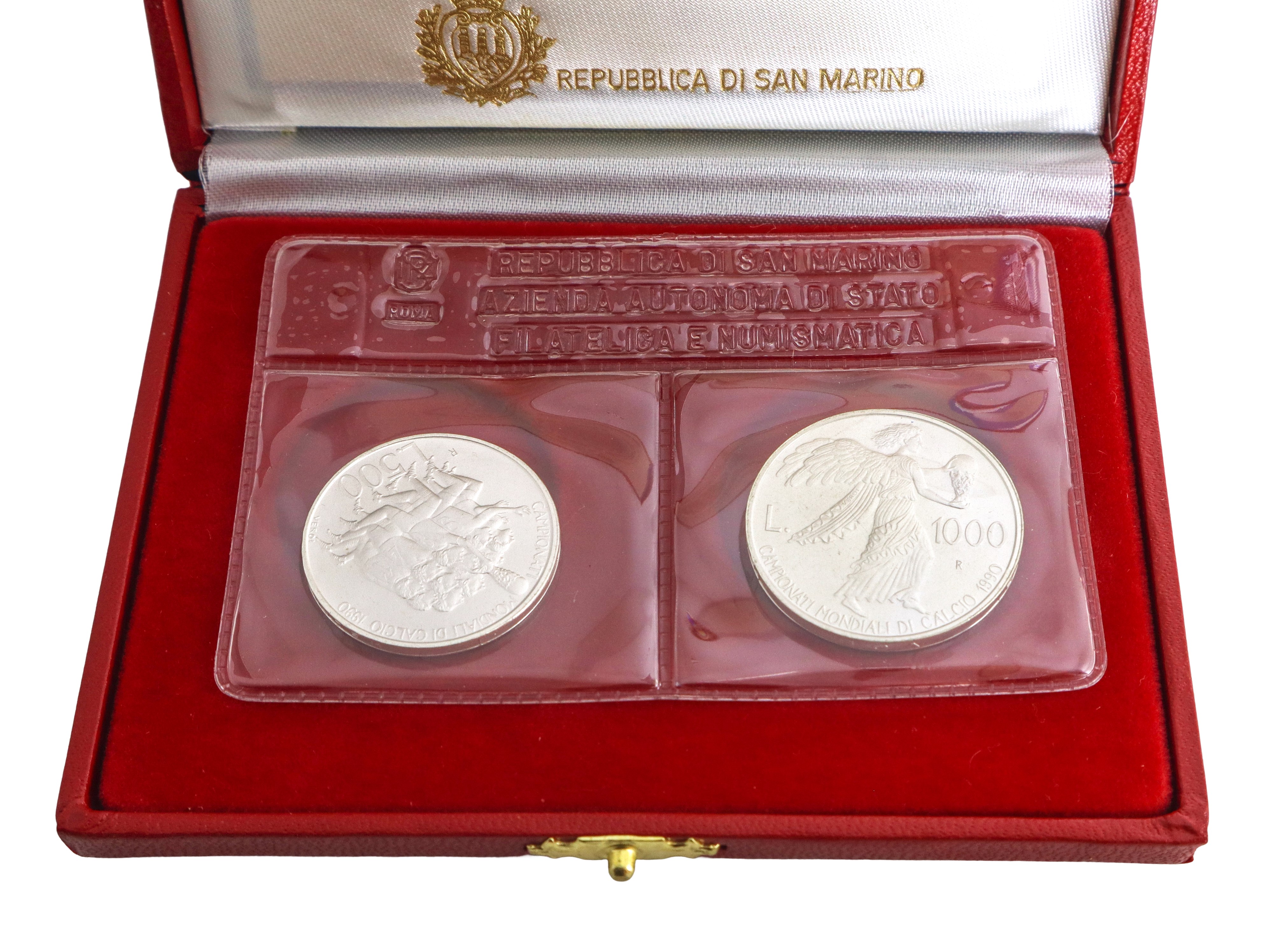 Dittico di monete d'argento a corso legale celebrative del campionato mondiale di calcio