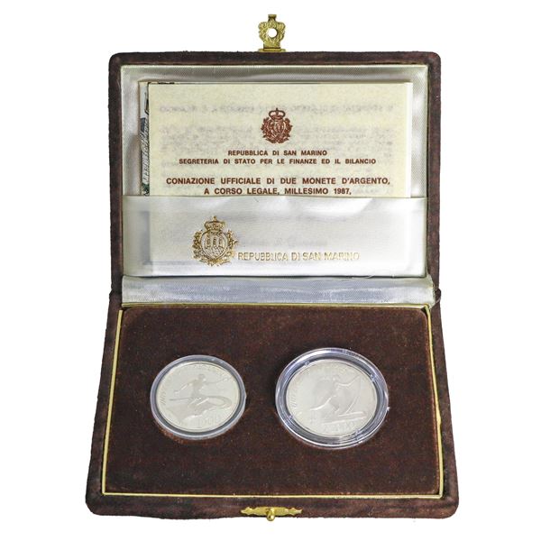 Diptych of silver coins commemorating the Universiade in Zagreb