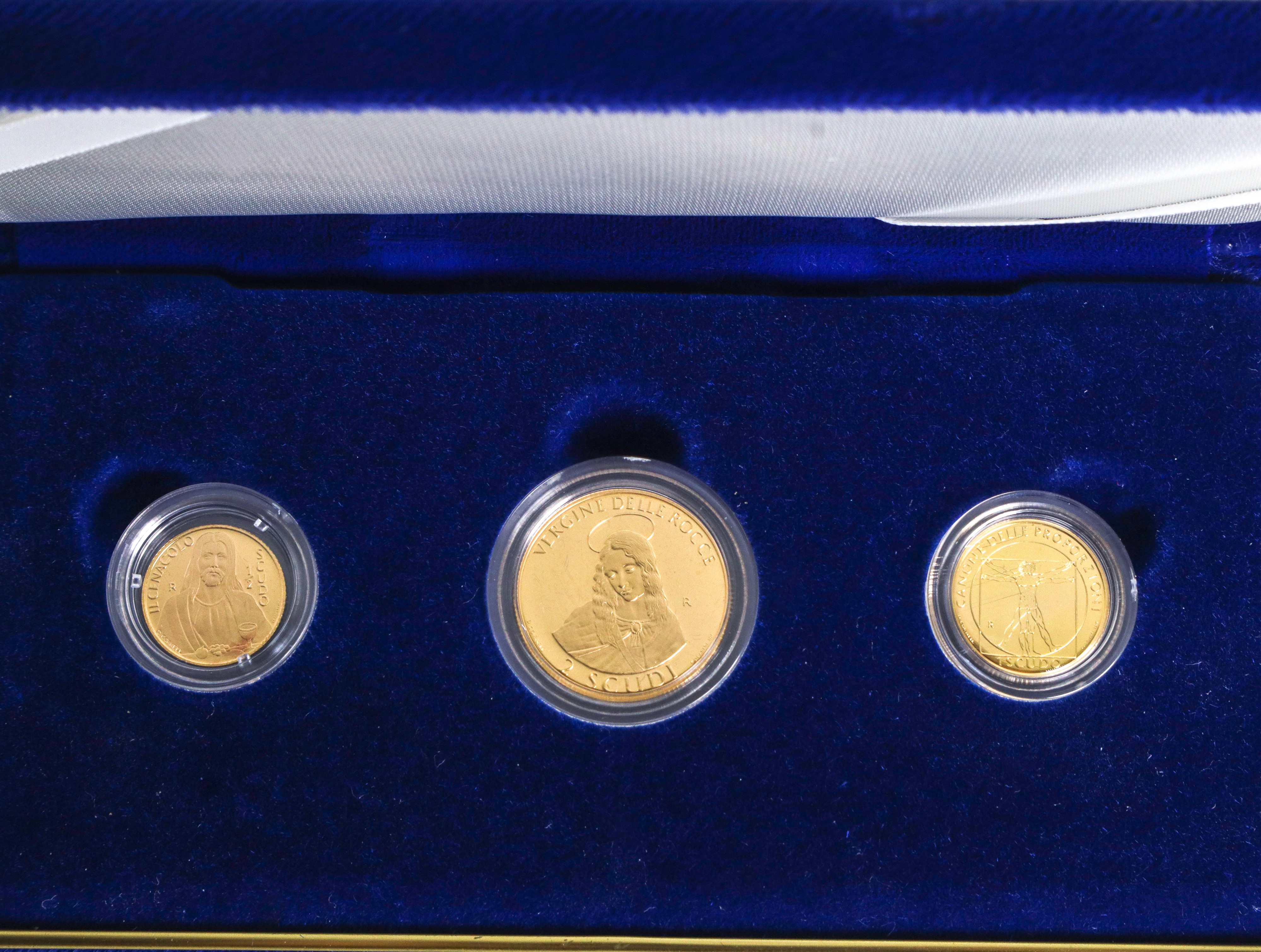 Coniazione di scudi d'oro dello stato a corso legale 1/2- 1 e 2 scudi