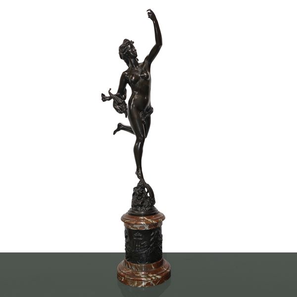 Goddess of Fortune with a cornucopia in her hand