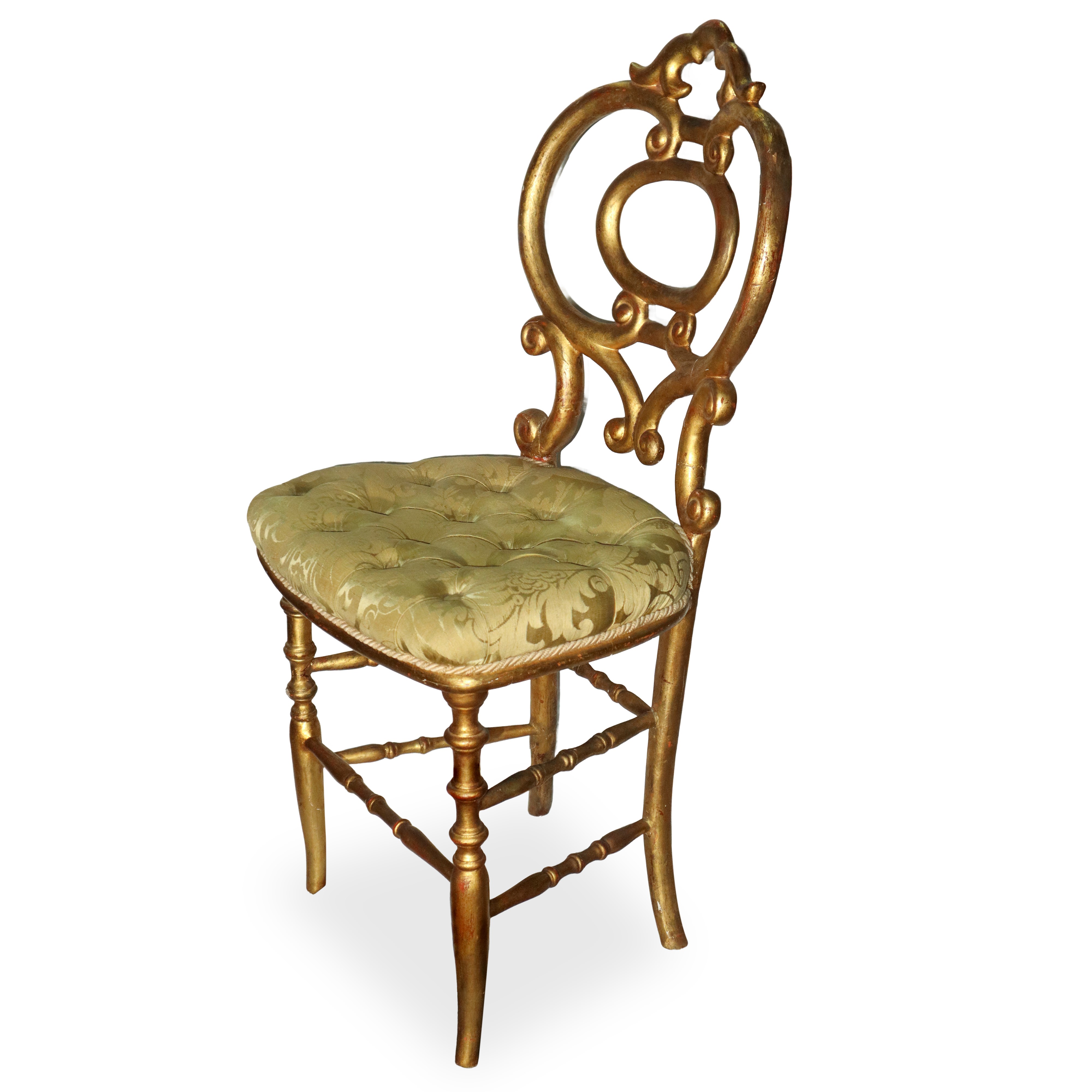 Sedia in legno dorato con tappezzeria damascata dorata