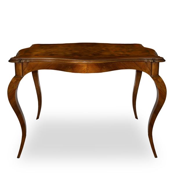 Low rectangular Louis Philippe table with chequered top