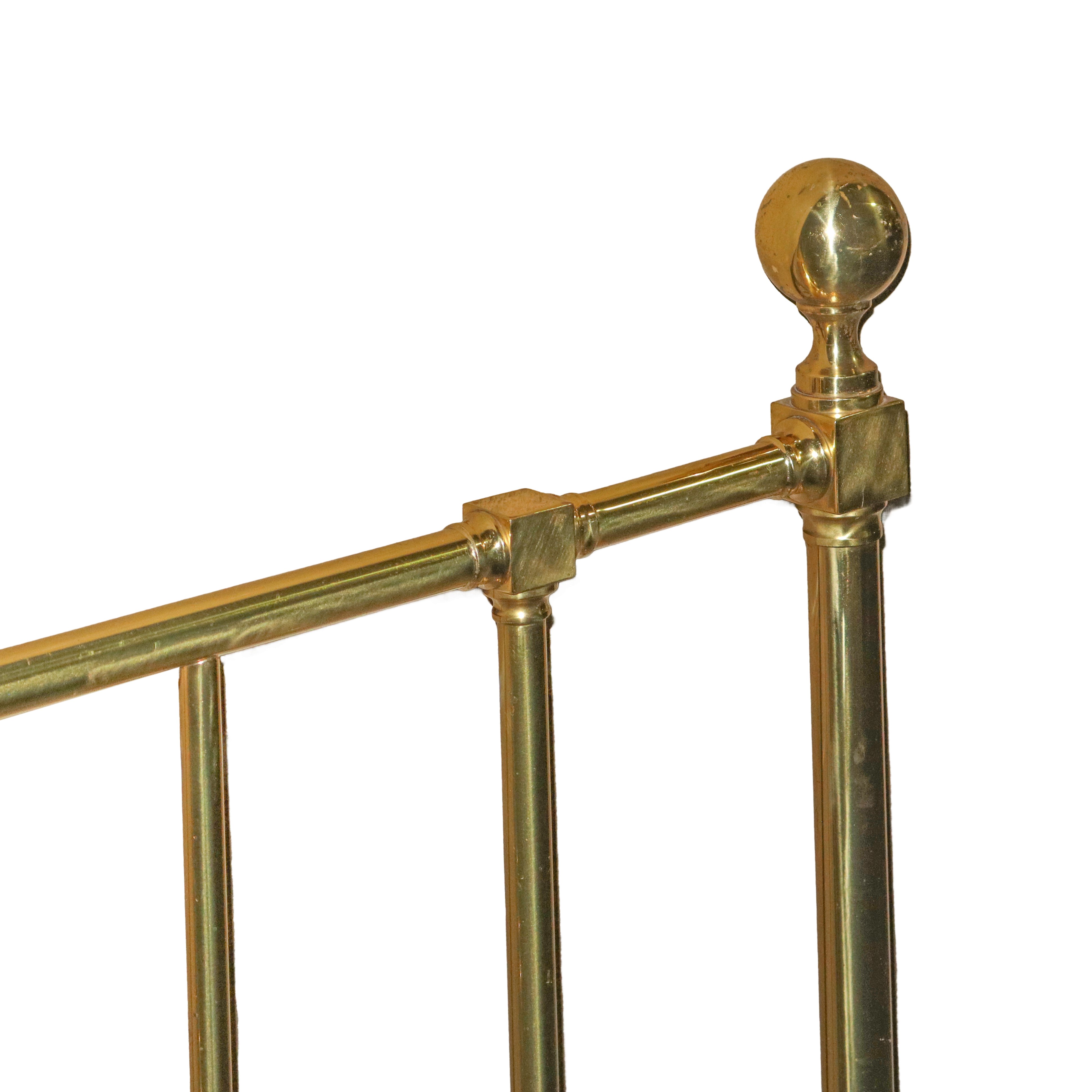 Letto in metallo dorato, dimensioni 138x171 e 91x171 cm