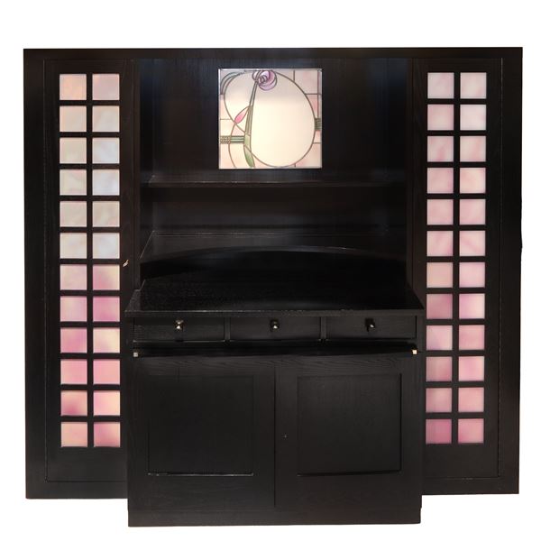 Charles Rennie Mackintosh per Cassina - Black ash sideboard with leaded glass and central floral decoration