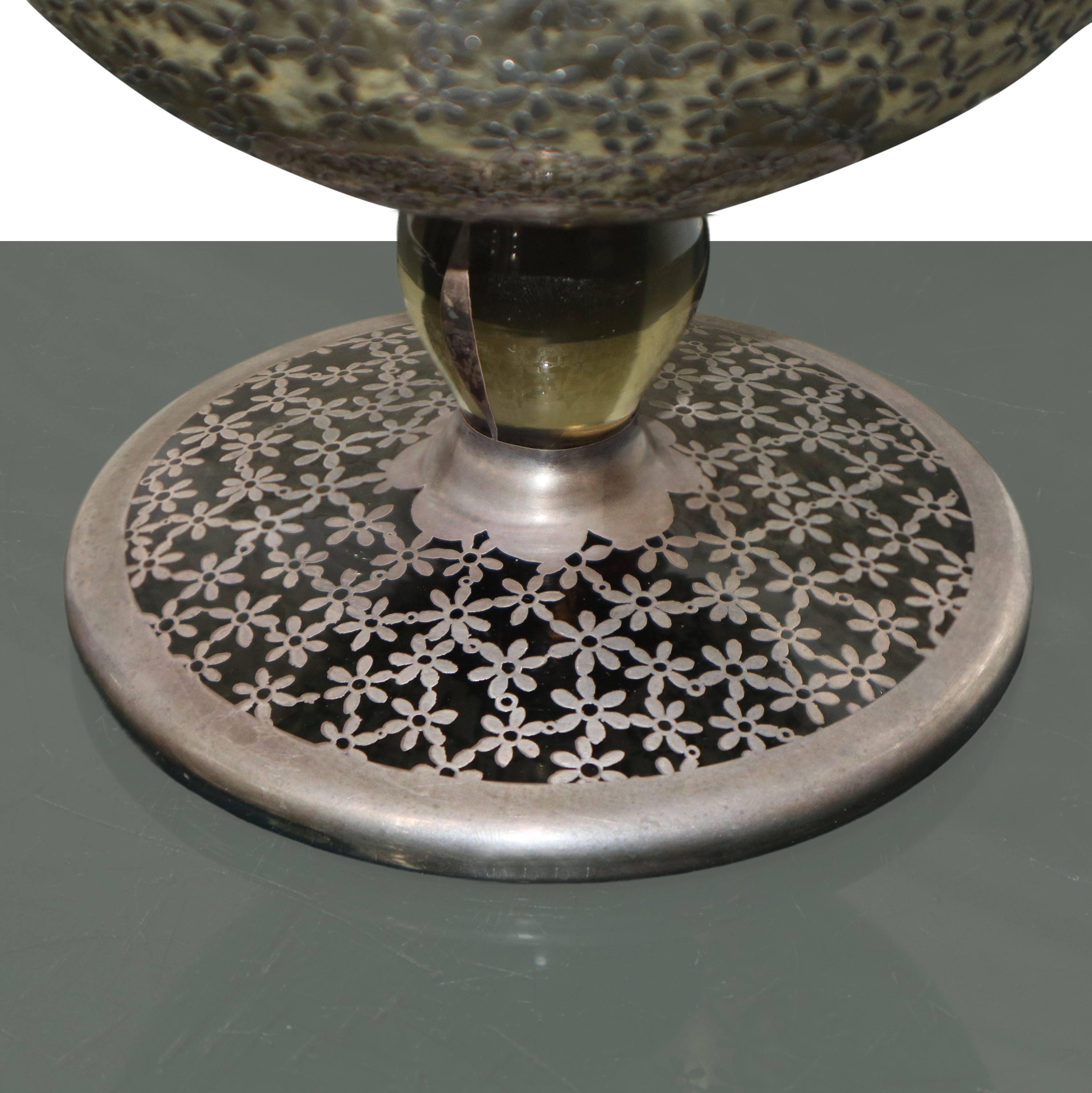 Vaso a coppa in vetro con decori