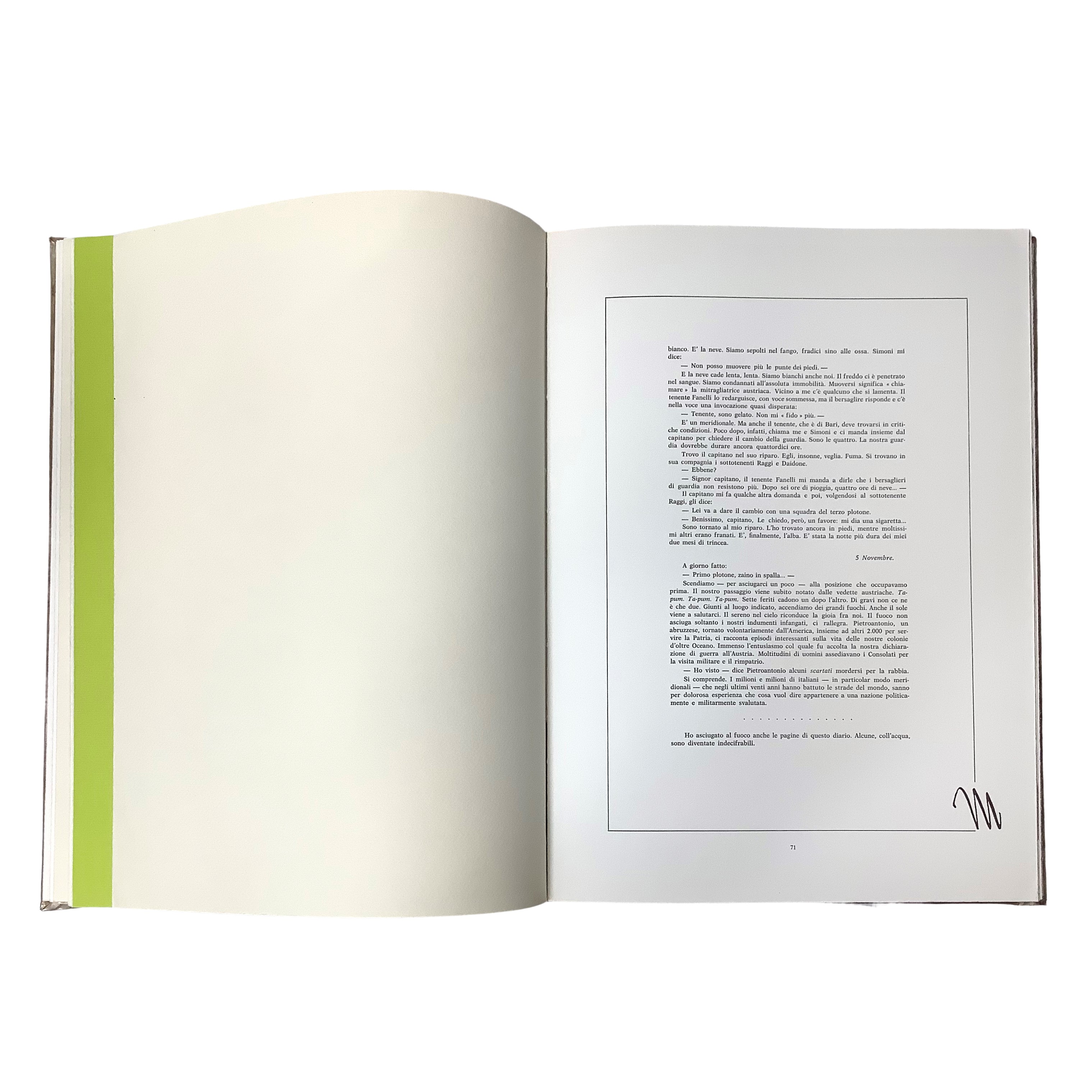 Dino Editori, Mussolini — libro con placca in metallo in custodia tessile verde