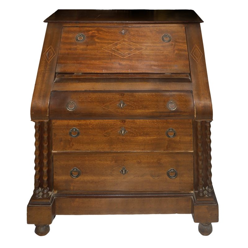 Piccola ribalta in legno di noce, h cm 106x78x53