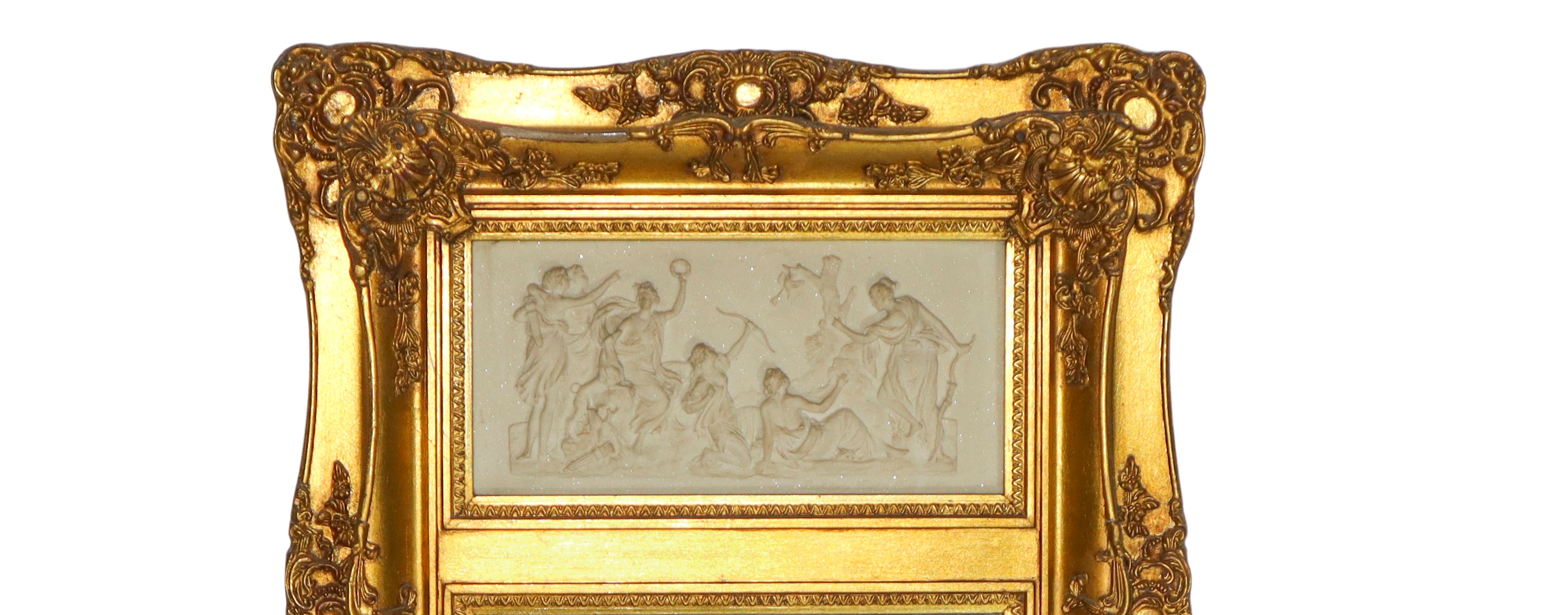 Specchiera entro cornice dorata con decori e bassorilievo neoclassico, XX secolo