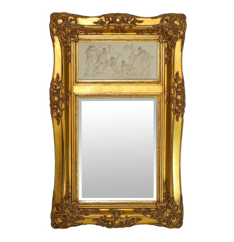 Specchiera entro cornice dorata con decori e bassorilievo neoclassico, XX secolo