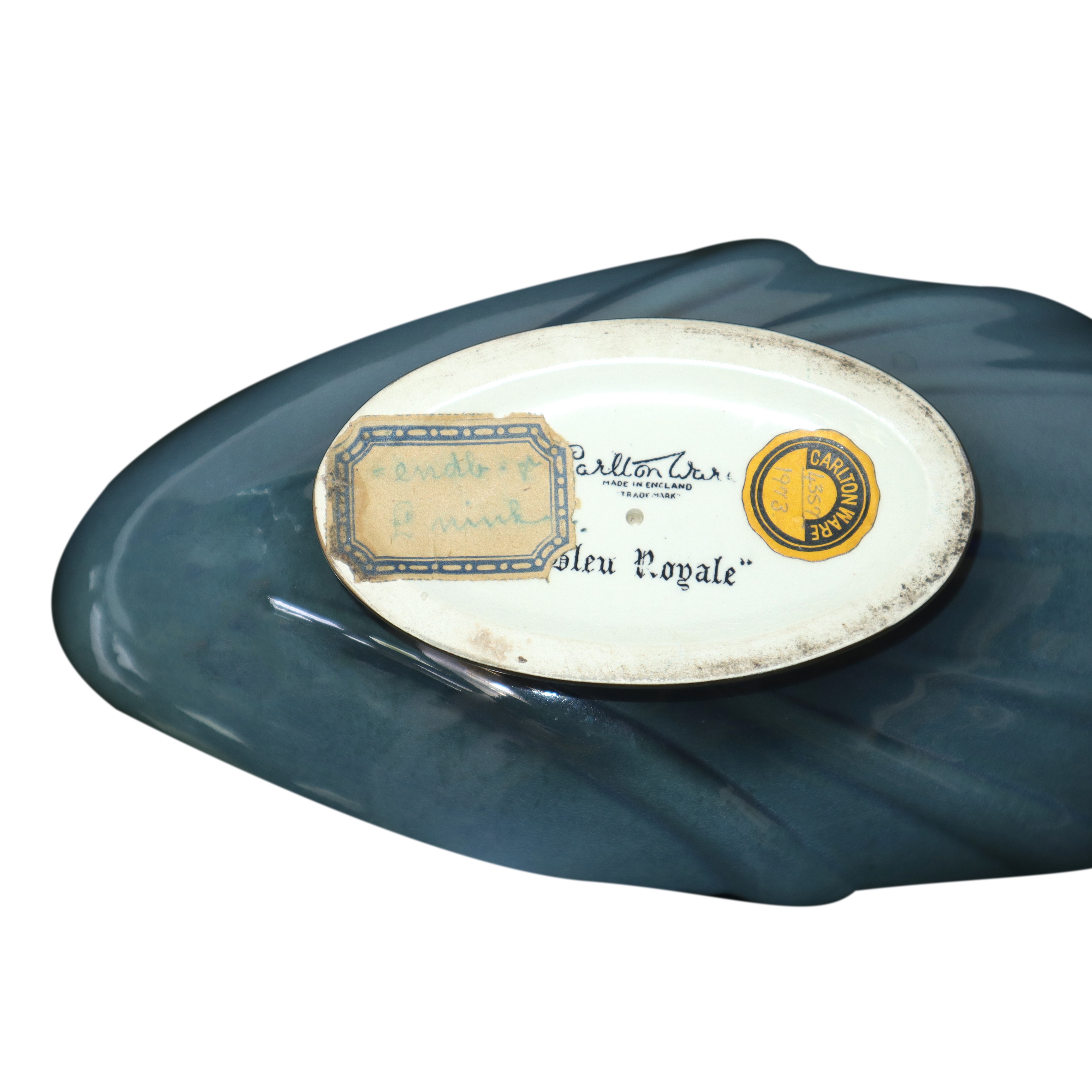 Coppia di ciotole a foglia