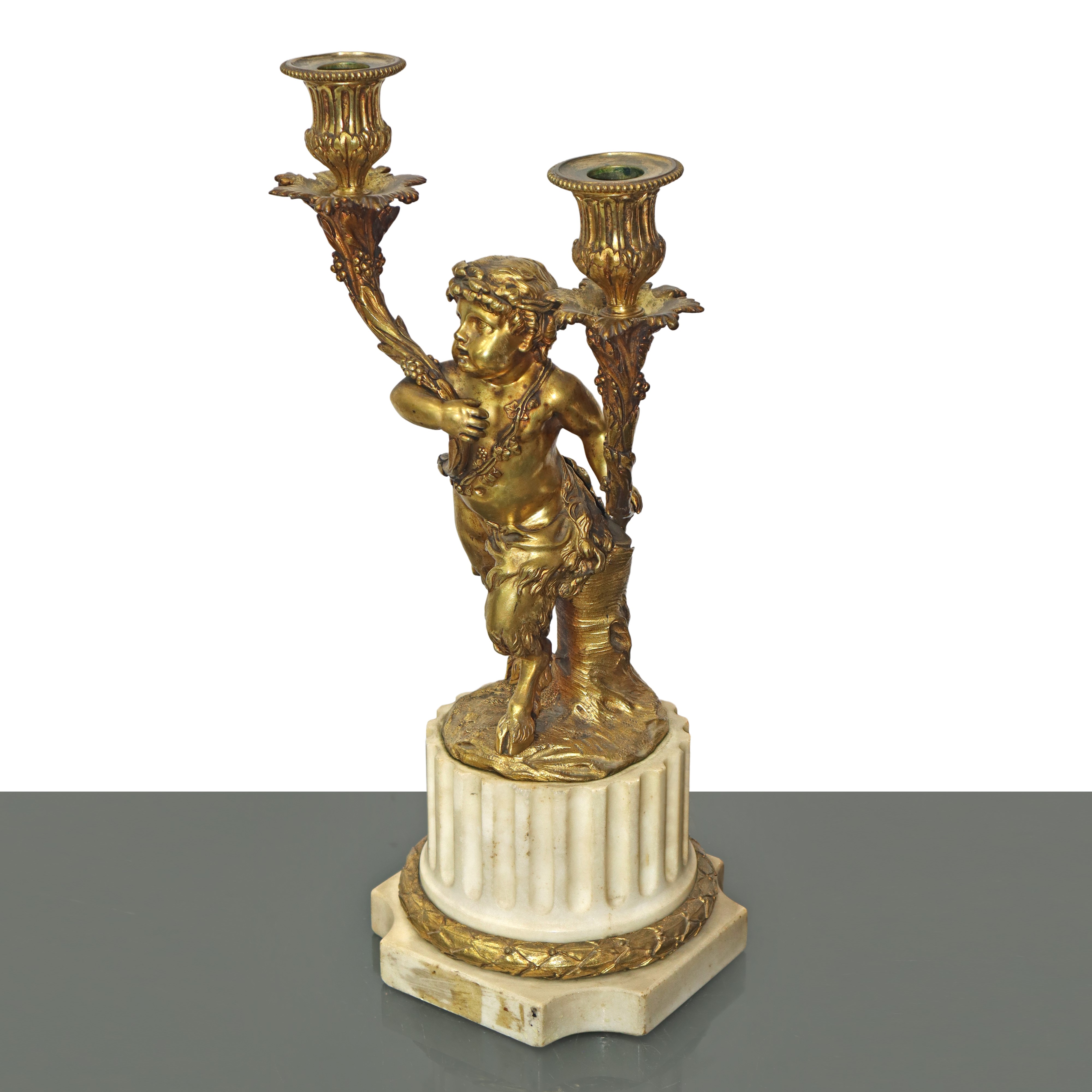 Portacandele a due luci, bronzo dorato e marmo, fine XVIII secolo