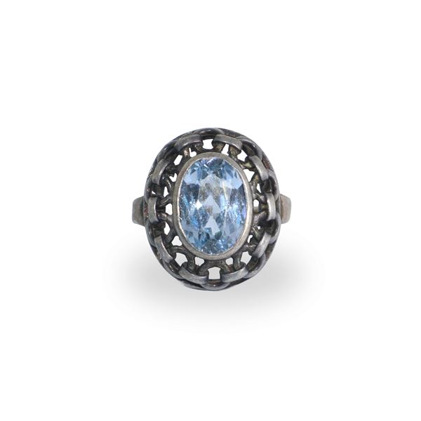 Anello ovale in argento 835 con acquamarina