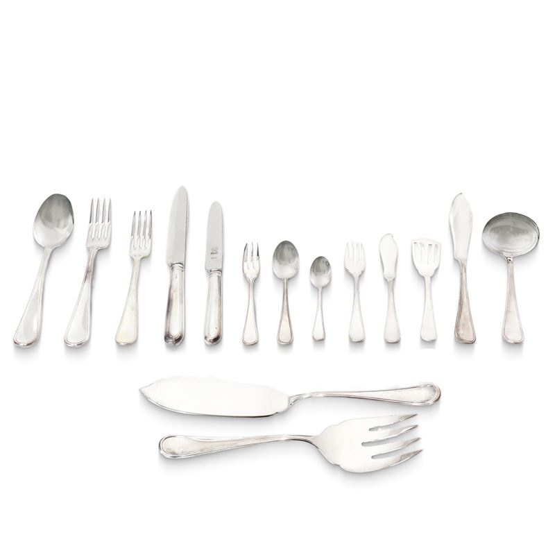 Servizio di posate in argento 800 da 12
