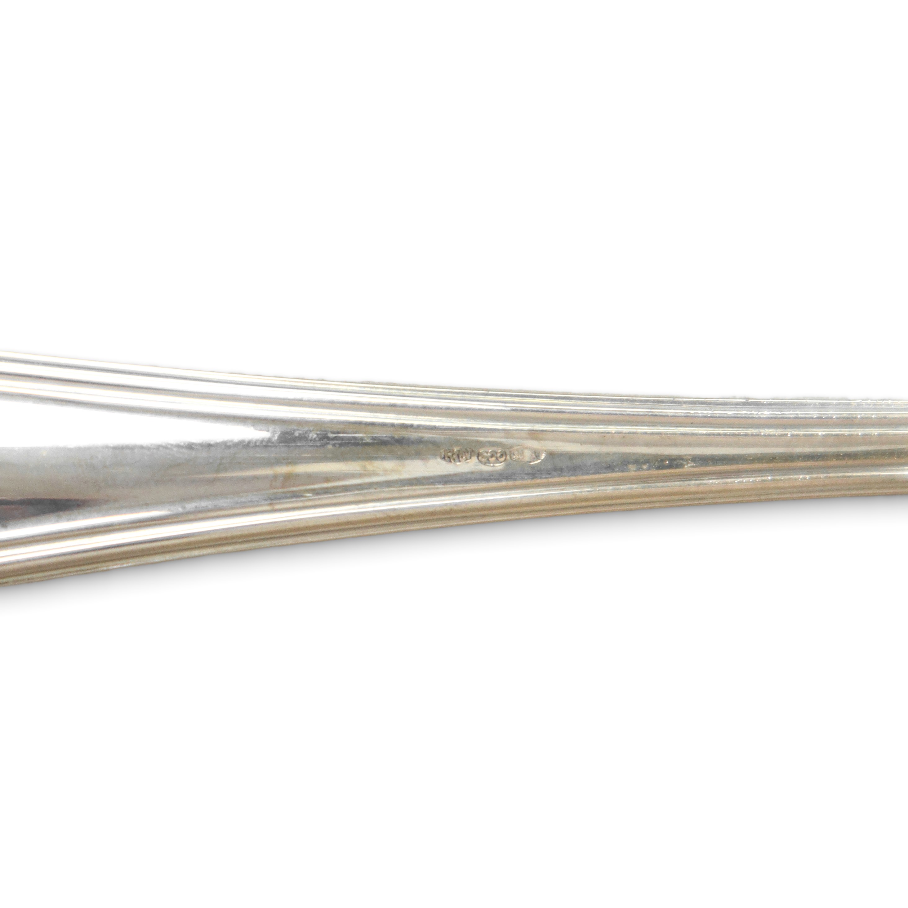 Servizio di posate in argento 800 da 12