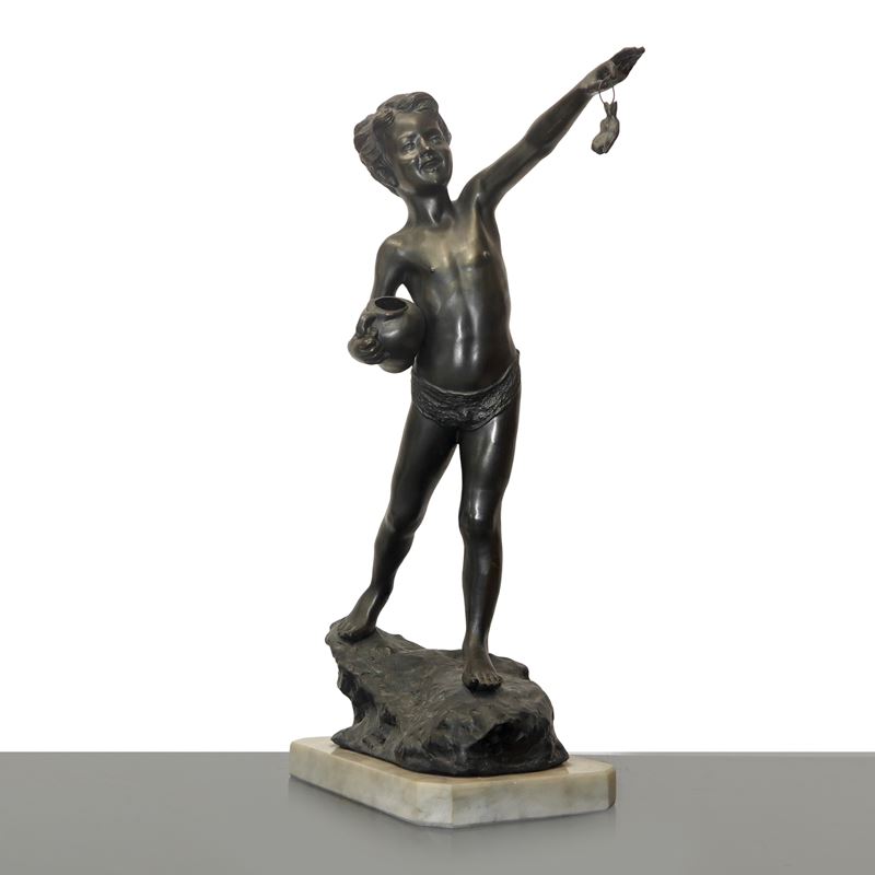 Fanciullo con Granchio, Scultura su Base in Marmo