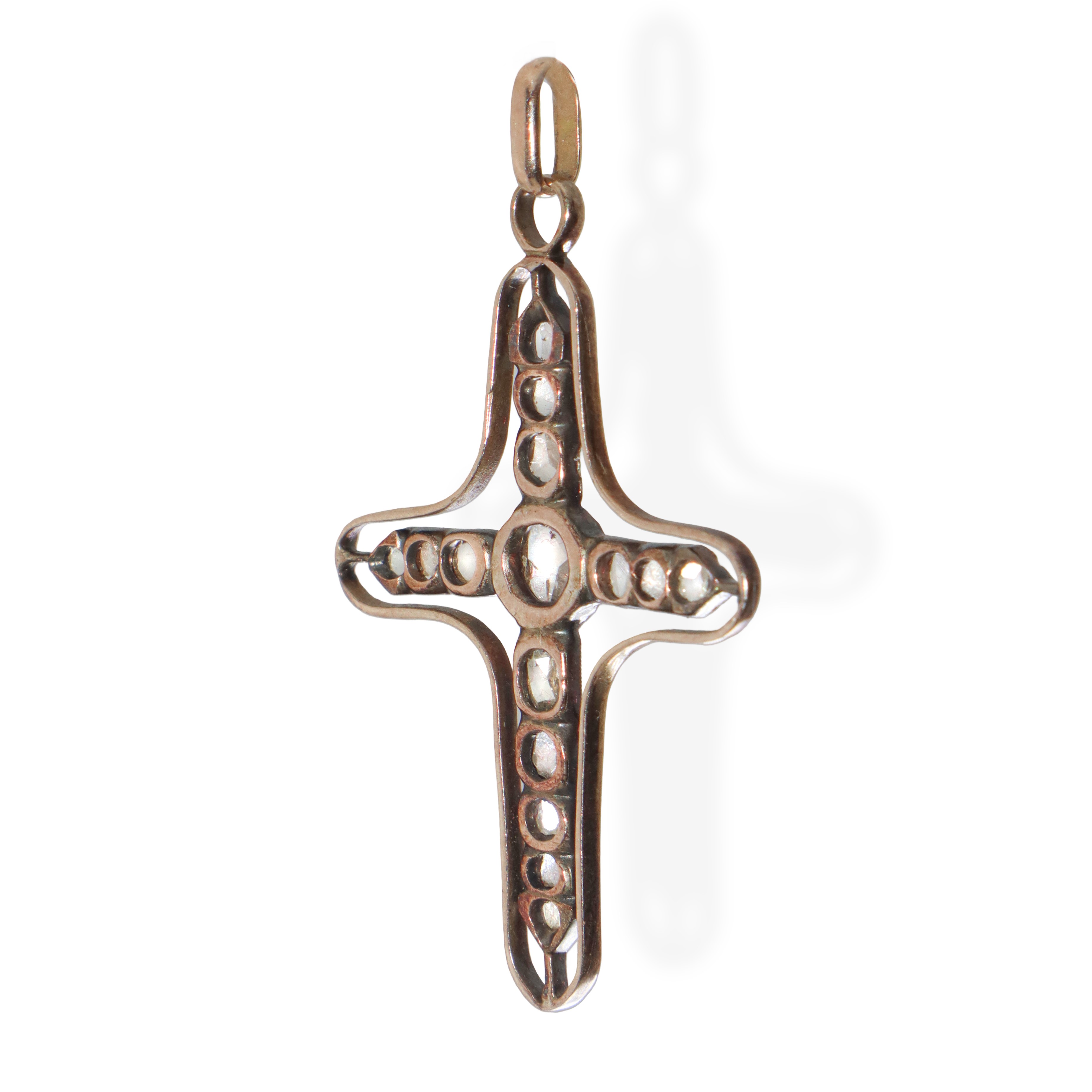 Croce in oro basso titolo e argento con scaglie di brillanti