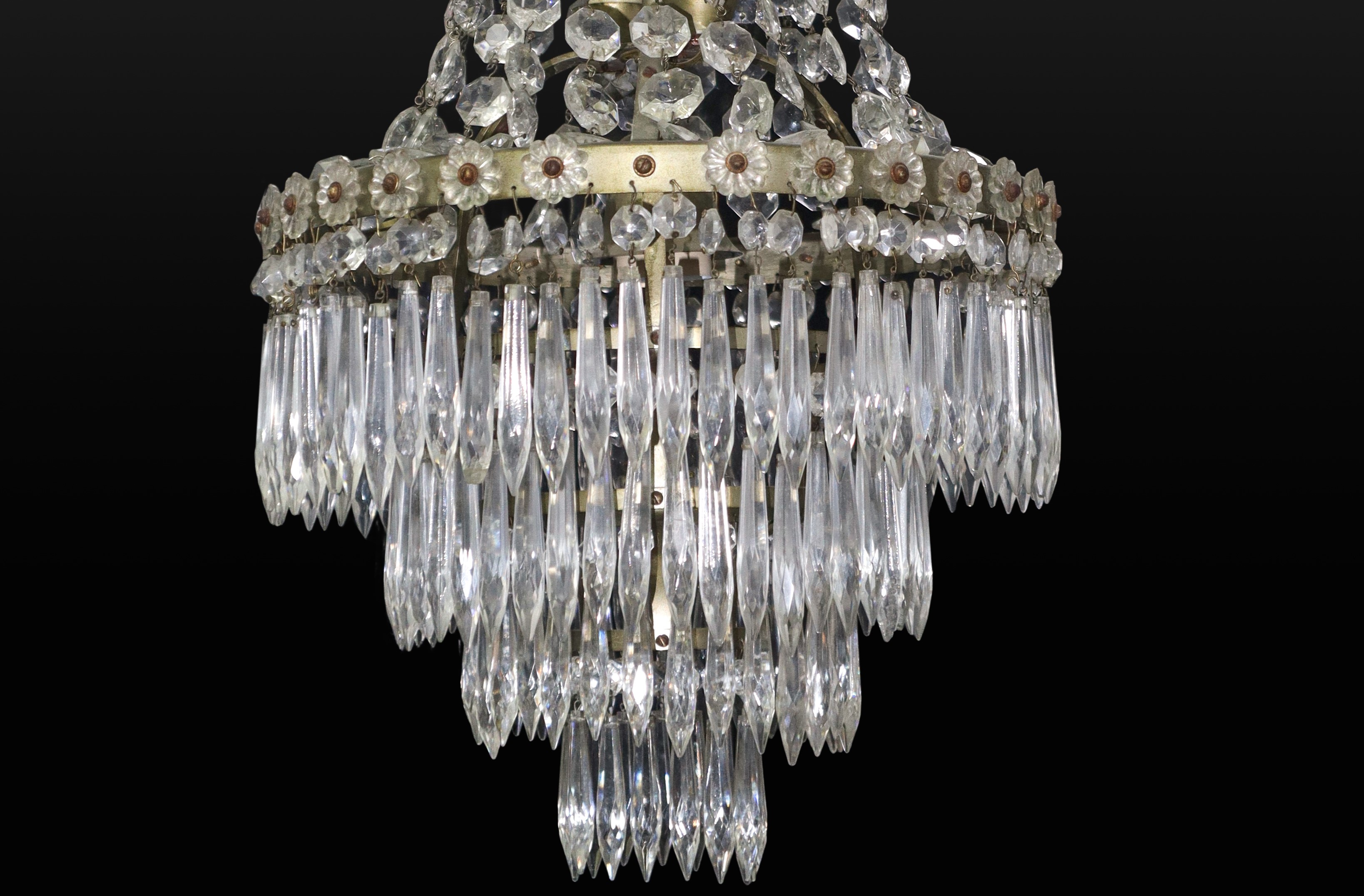 Lampadario con brindoli a 3 luci