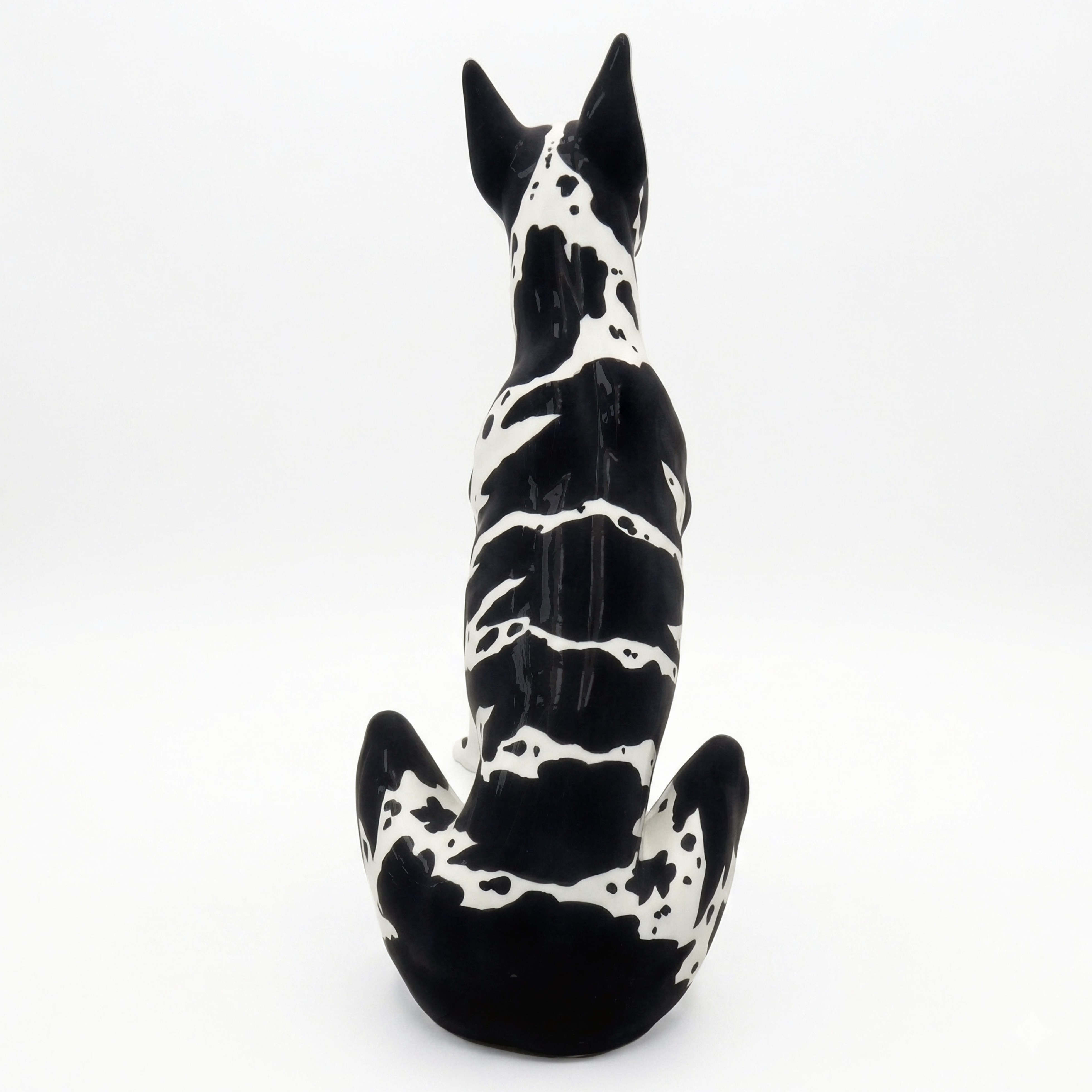 Cane, ceramica smaltata, h 74 cm