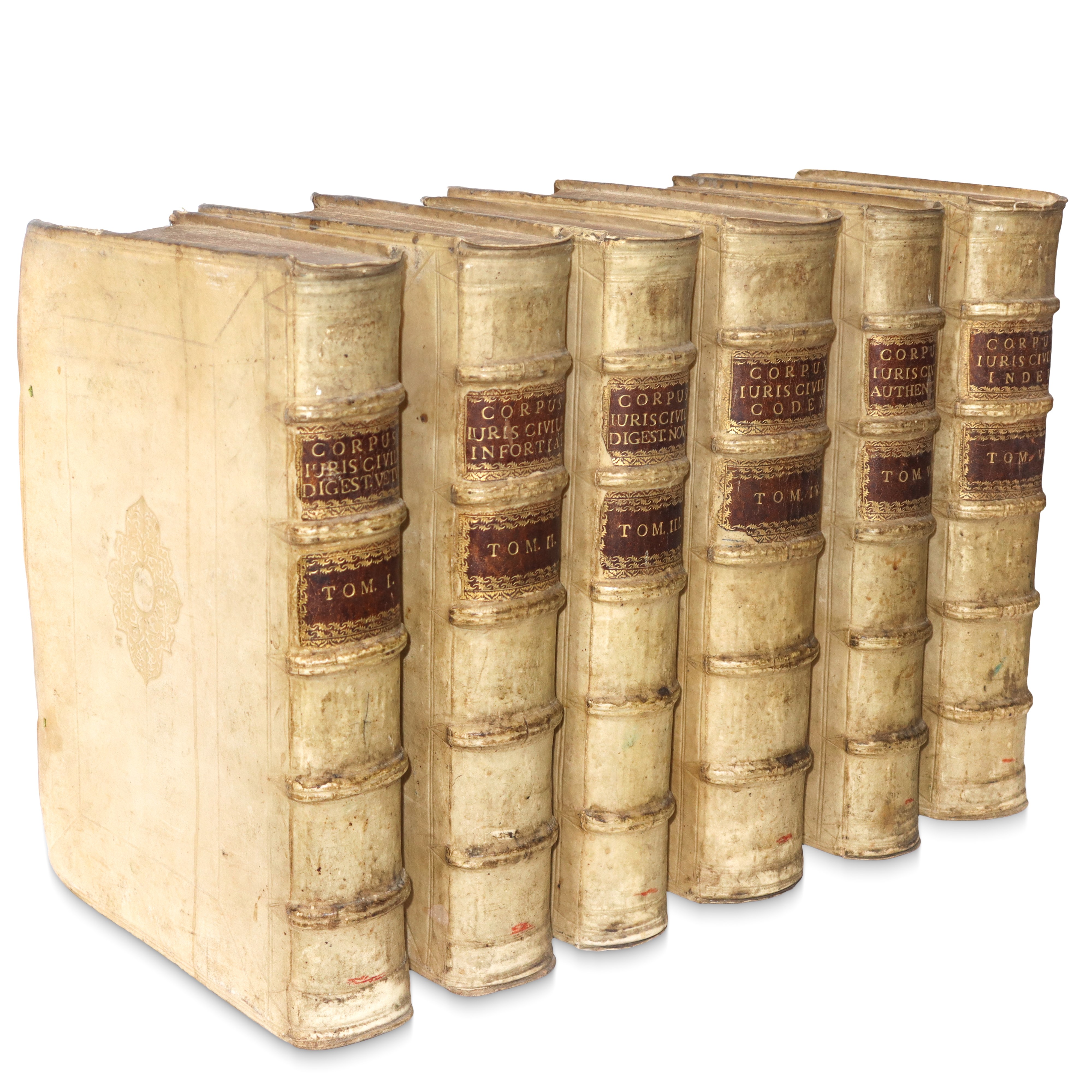 Corpus Iuris Civilis, N° 6 volumi rilegati in pergamena con dorso in oro (Ginevra 1625)