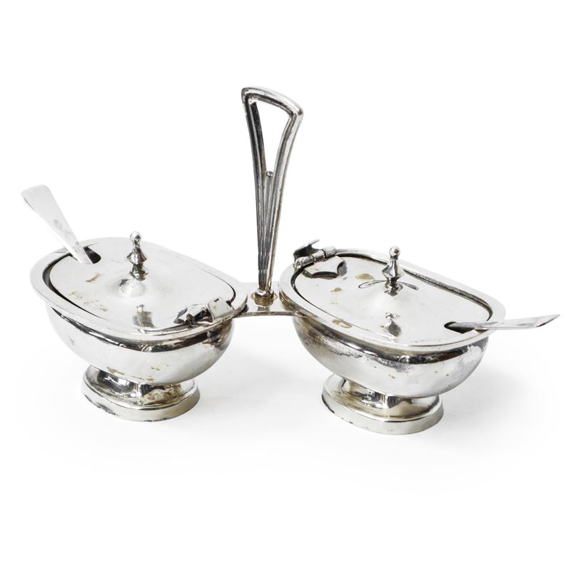 Sale e pepe con cucchiaini in argento 800