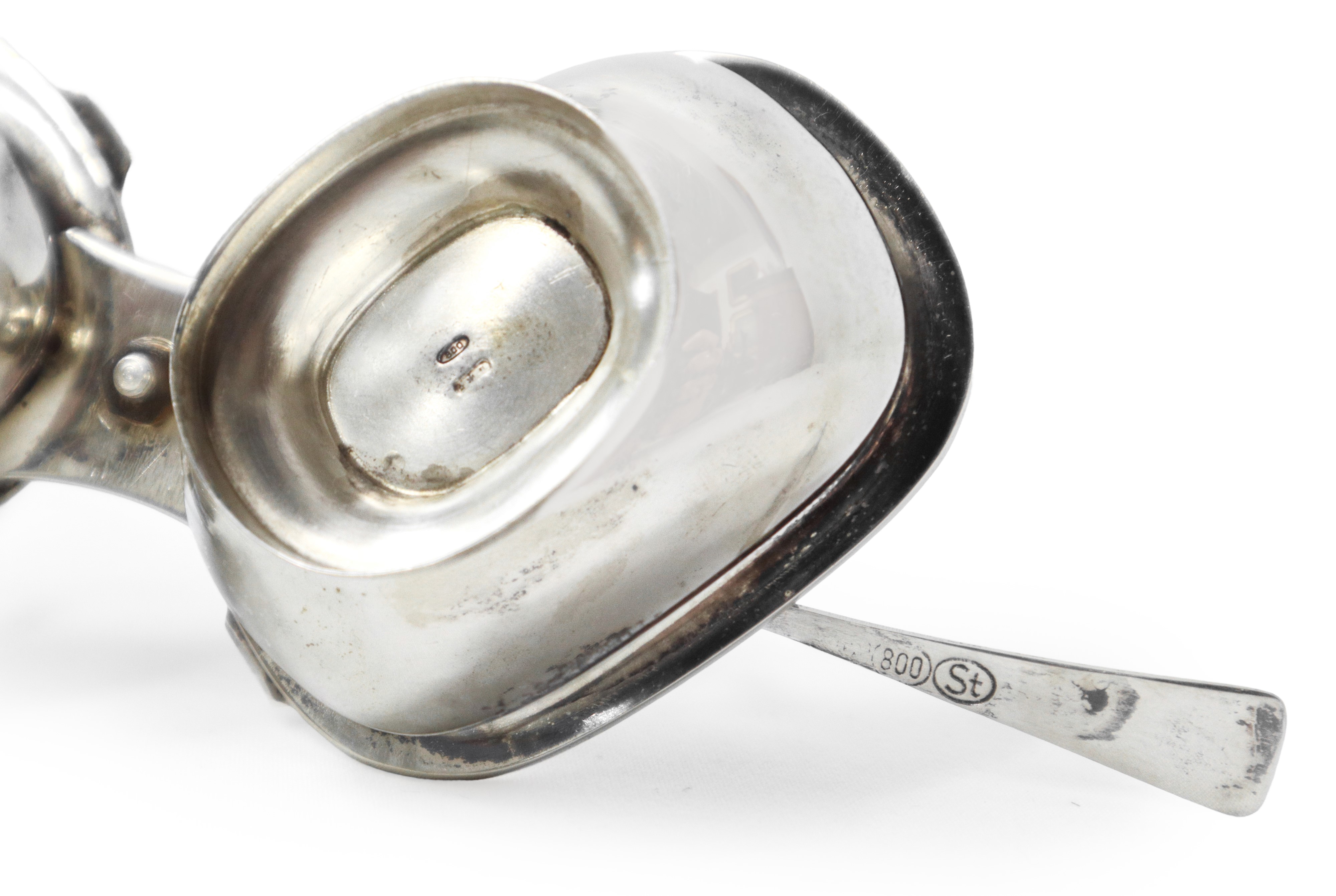 Sale e pepe con cucchiaini in argento 800