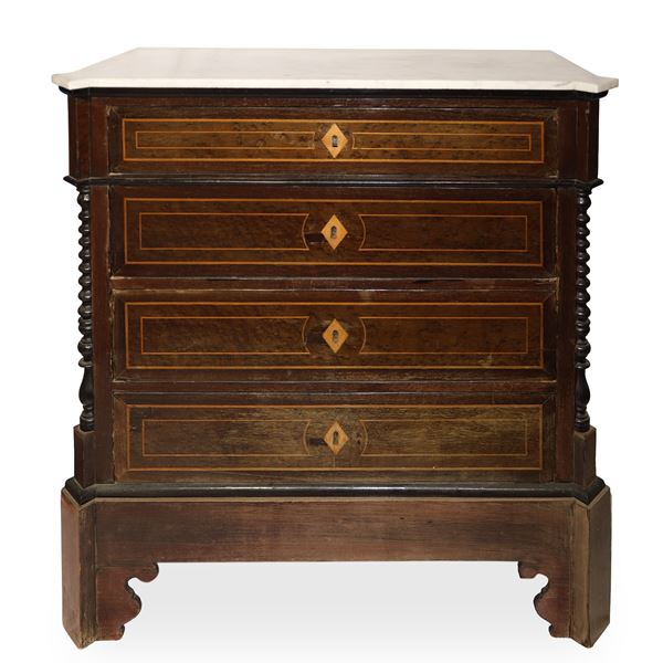 Cassettone 4 cassetti con marmo bianco al piano e colonne torchon ai lati