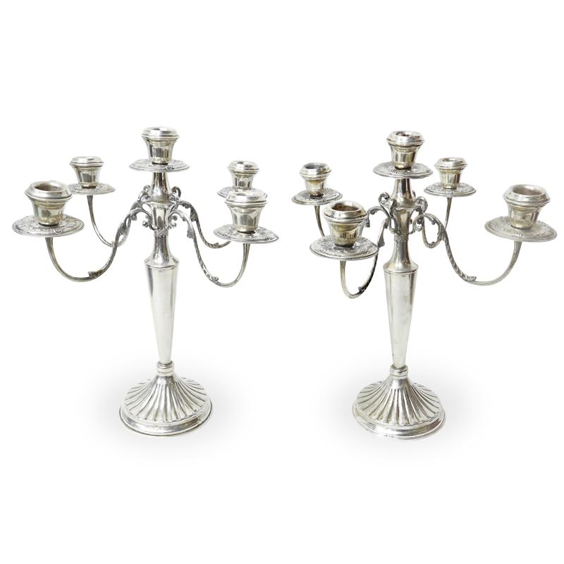 Coppia di candelabri a 5 luci in argento 800