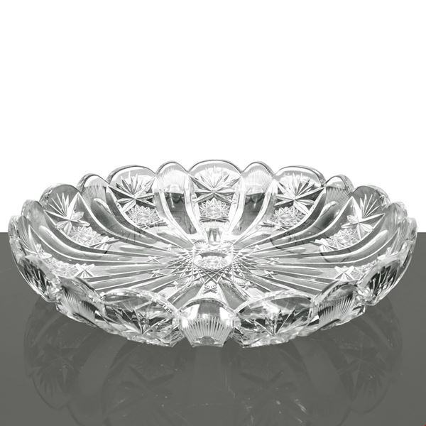 BOHEMIAN CRYSTAL BOWL CARVED WITH FLORAL MOTIFS
