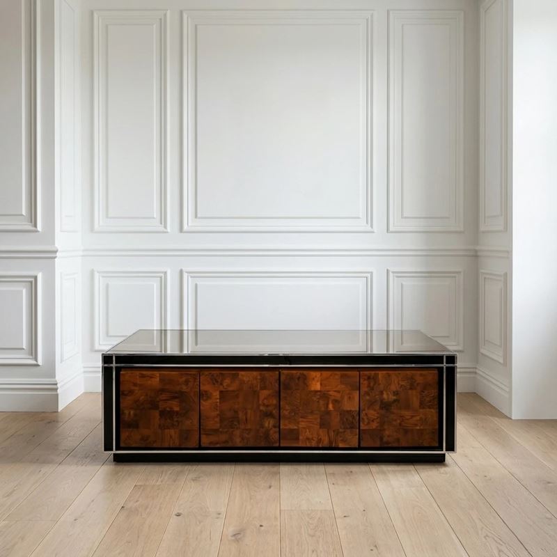 Sideboard in legno laccato e cromato, radica e vetro