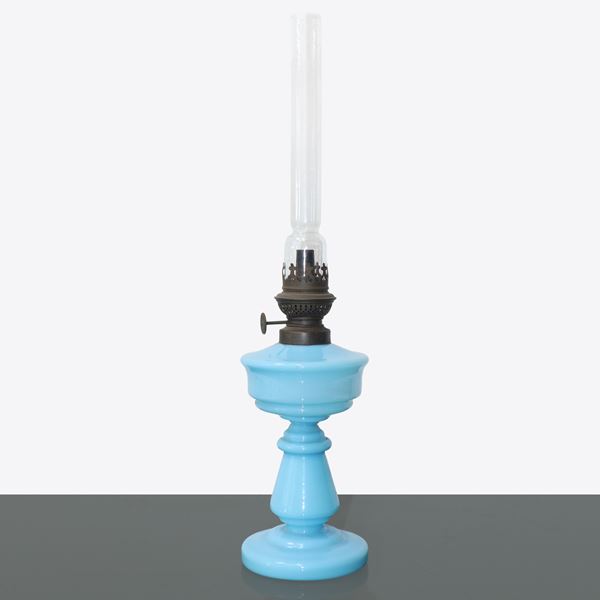 Light blue porcelain lamp