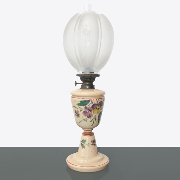 Beige porcelain lamp with floral decorations and tulip-shaped bowl