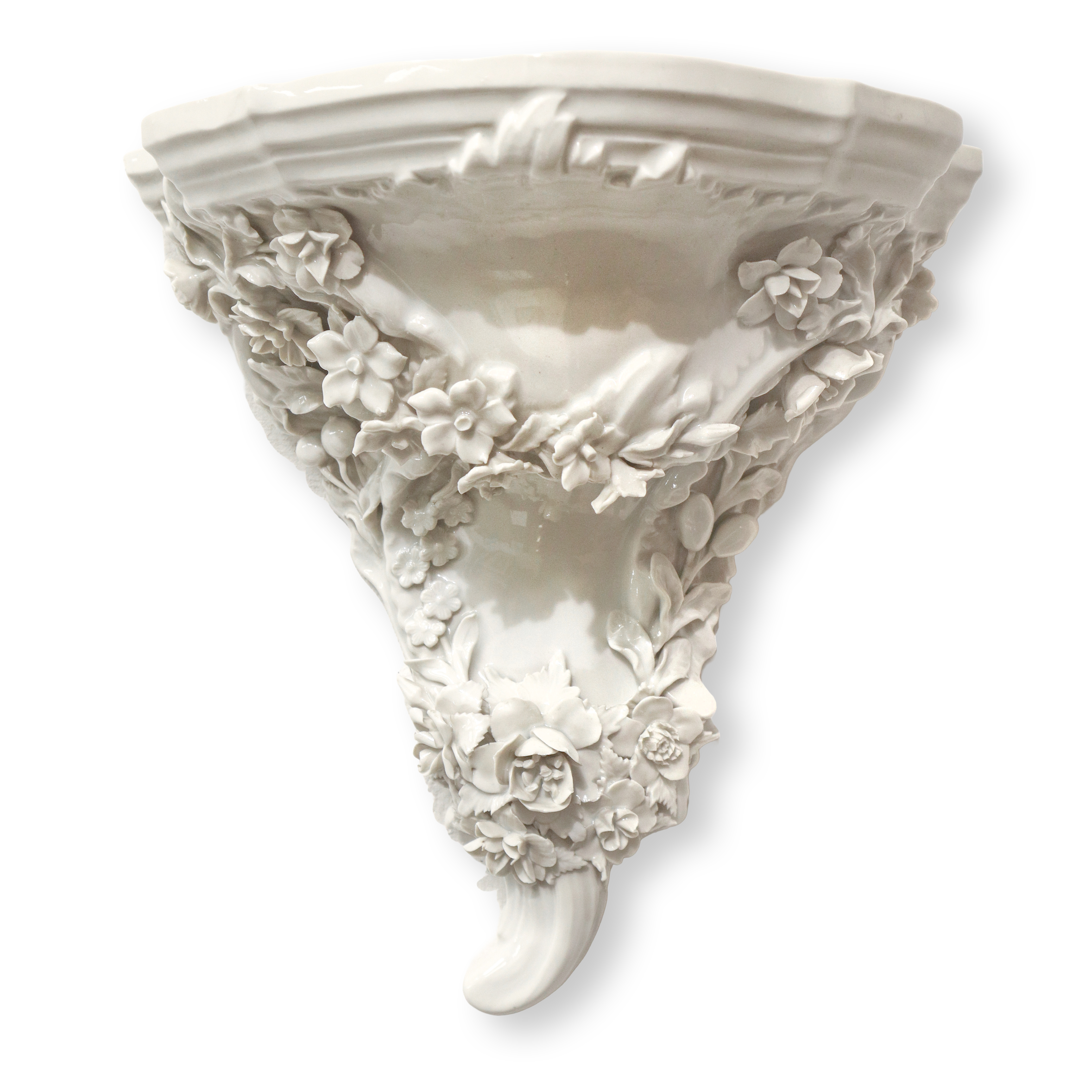 Dresden Porcelain - Coppia di Piccole Mensole in Porcellana Bianca con Decori Floreali in Rilievo