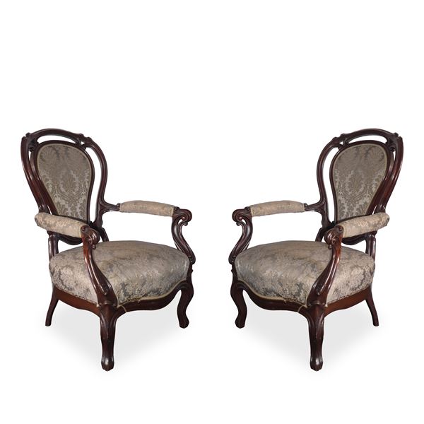 Pair of Louis Philippe armchairs in mahogany wood