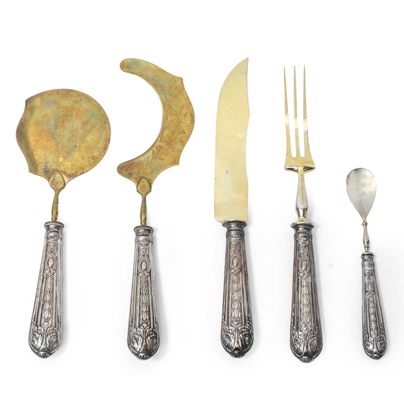 Servizio di posate da dolce in argento 800 e lame in argento vermeil
