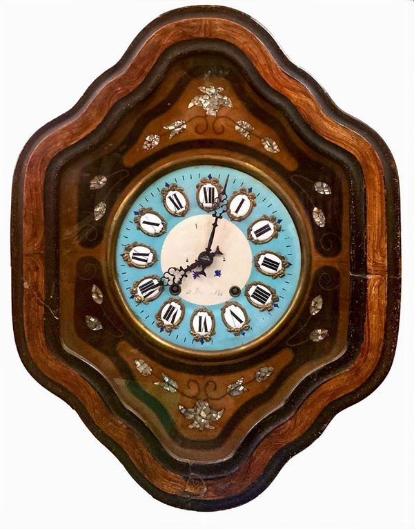 Bull's-eye clock. XX Century, France. porcelain face, Roman numerals and mother of pearl decorations. 62x47. Working for review
 wooden bed bezel, nineteenth century.