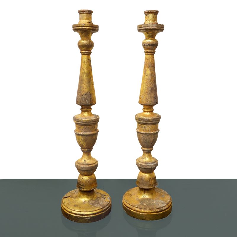 Coppia di Candelabri in Legno Dorato Argento e Mecca