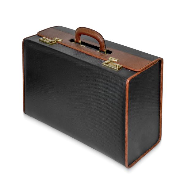 Bottega  Veneta - Borsa 48ore in pelle nera e finiture color cuoio con metalleria dorata