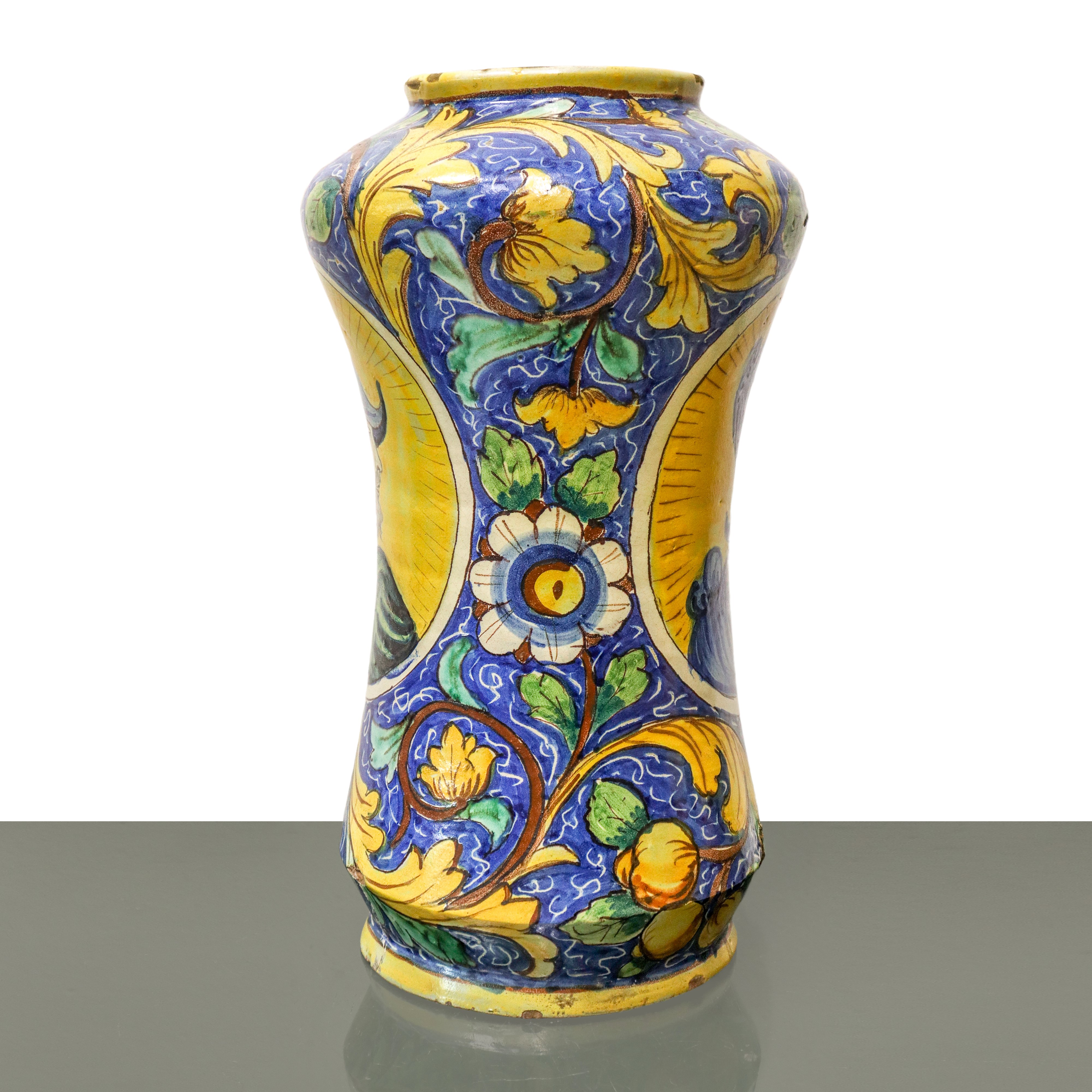 Grande albarello in maiolica di Caltagirone dipinto policromo della bottega di Bartolo con doppio...