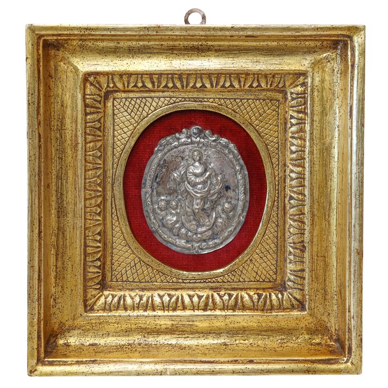 Placca in argento con scritta incisa 'Immacolata di San Gregorio' in cornice postuma