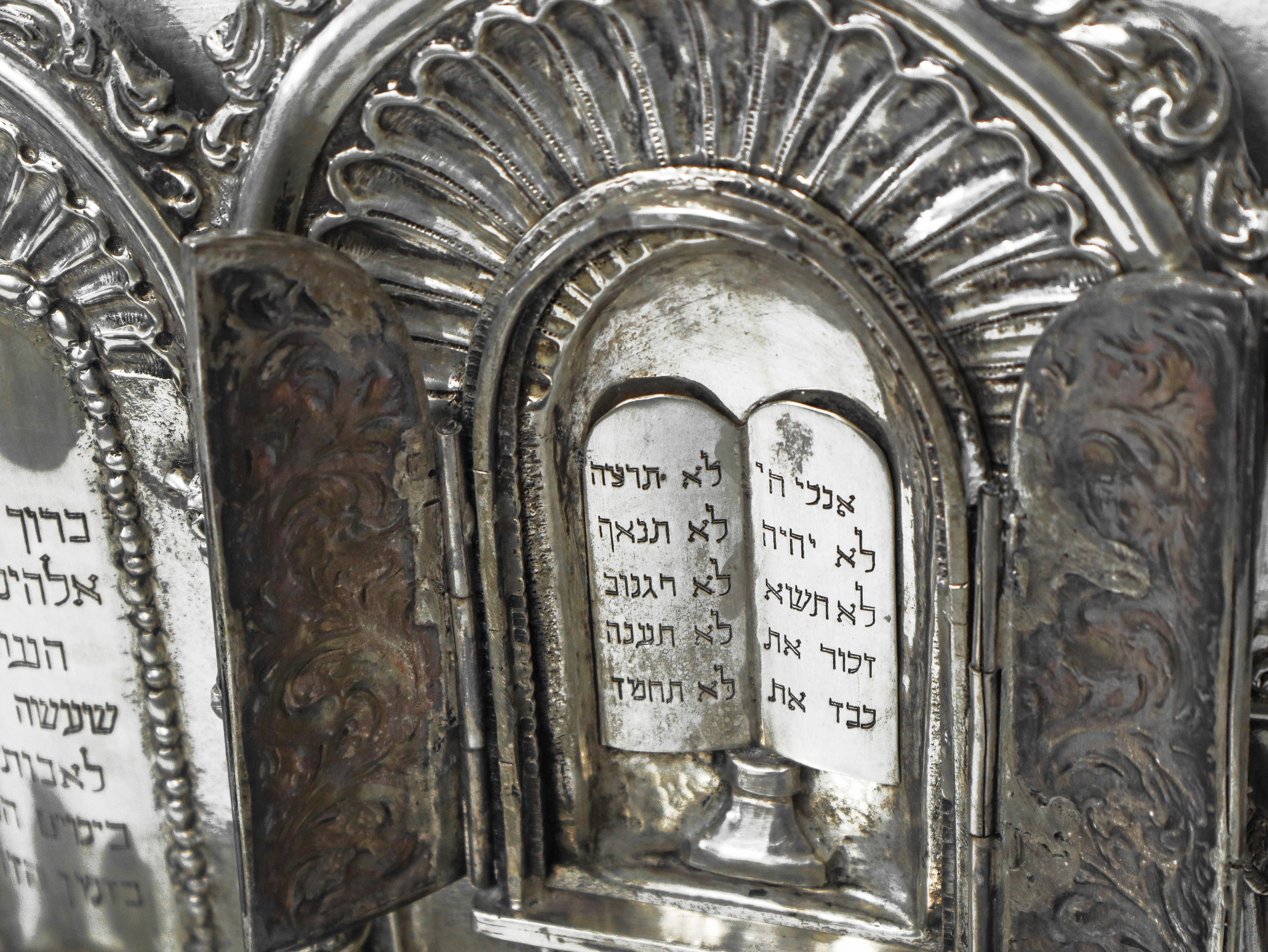 Lampada Menorah per Hanukkah in argento, con stella di David e otto candelieri